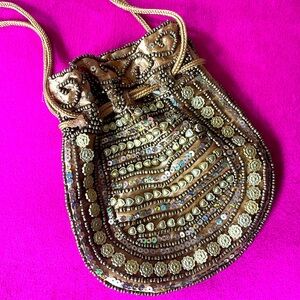 SMALL GOLD BEADED POTLI BAG